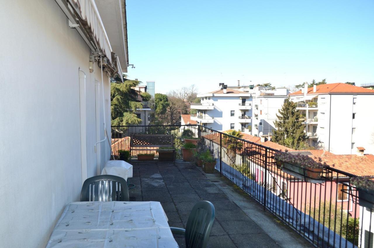 Rismondo Terrace Apartment Mestre Bagian luar foto